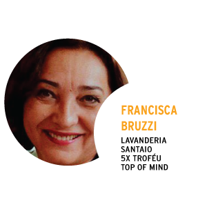 Atendimento em Lavanderia com Francisca Bruzzi